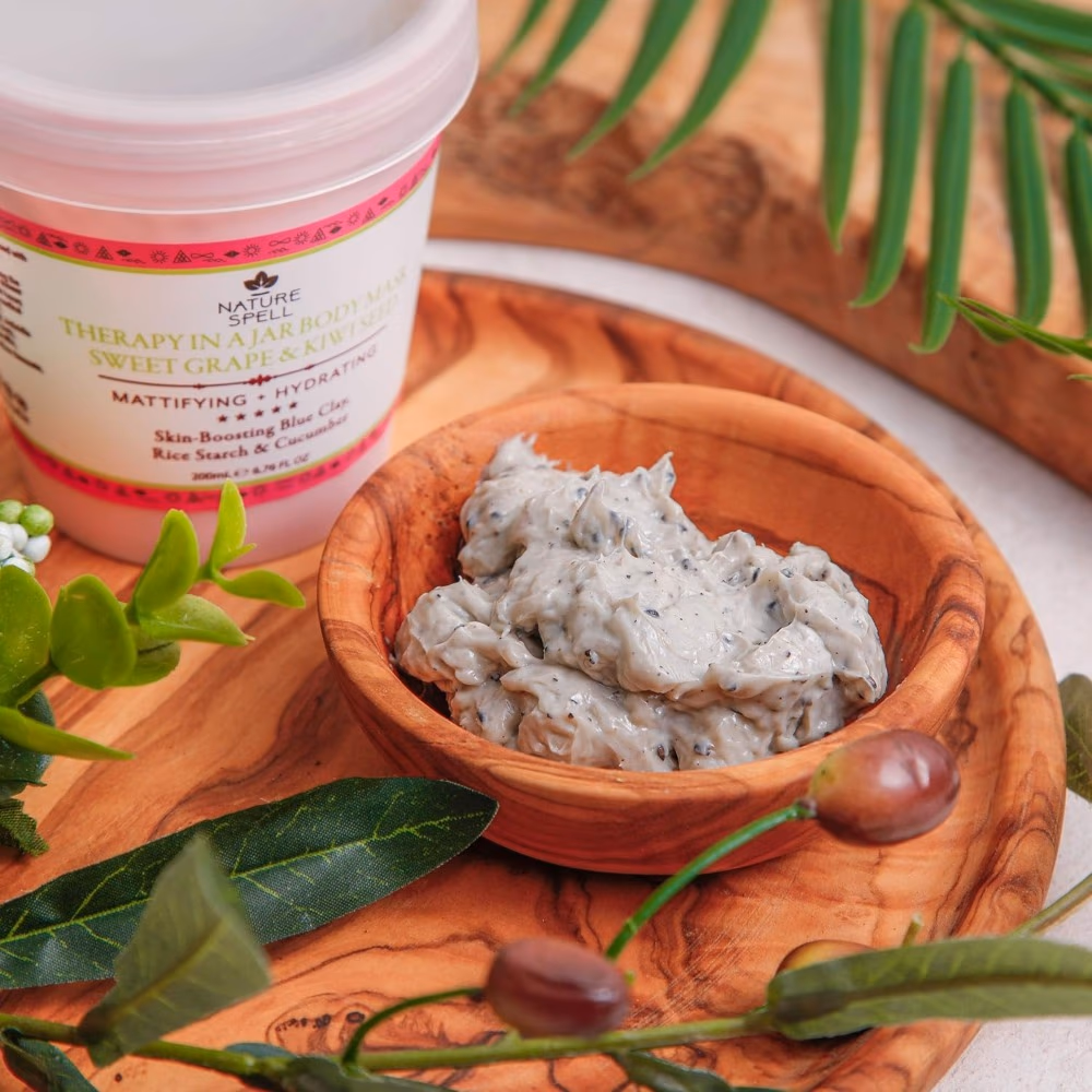 Nature Spell Sweet Grape Kiwi Seed Body Mask 200ml 3
